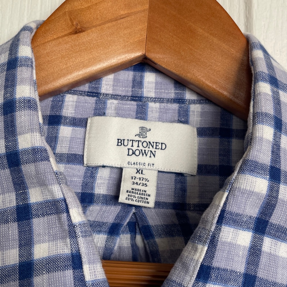 Buttoned Down - Classic Fit. Linen/Cotton Shirt - Picture 2 of 6